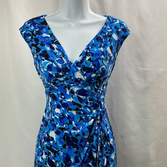 London Style Collection Blue Print Stretchy Faux Wrap Dress, Size 4 - Picture 2 of 13